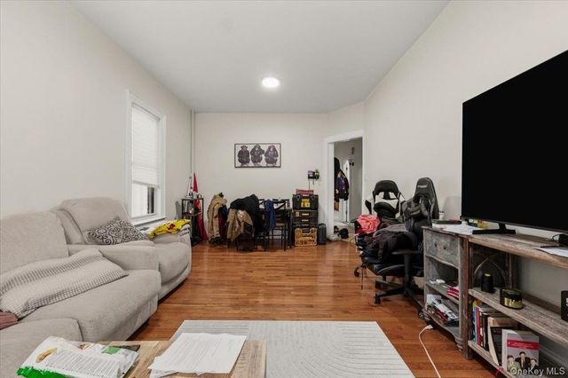 1727 Victor Street, Bronx, NY 10462