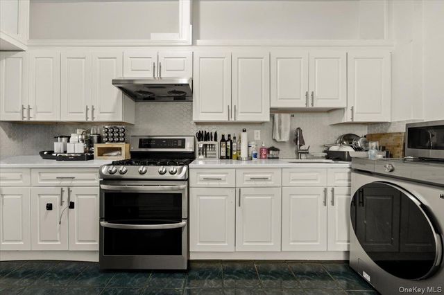 1727 Victor Street, Bronx, NY 10462