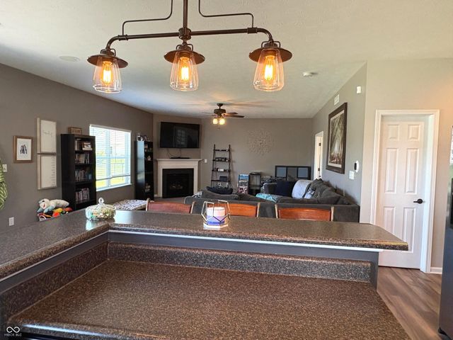 88 Vermilian Drive, Whiteland, IN 46184