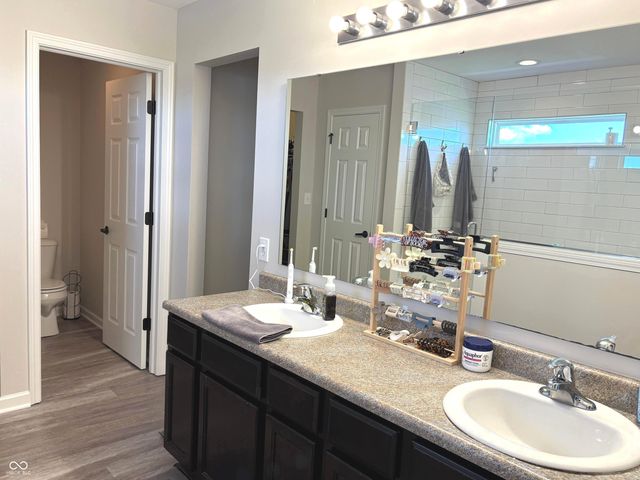 88 Vermilian Drive, Whiteland, IN 46184