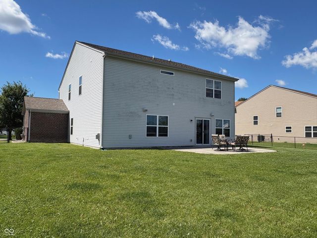 88 Vermilian Drive, Whiteland, IN 46184