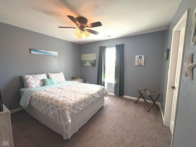 88 Vermilian Drive, Whiteland, IN 46184