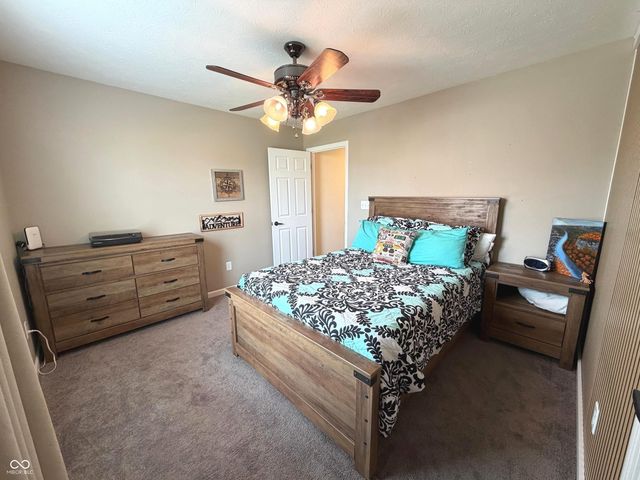 88 Vermilian Drive, Whiteland, IN 46184