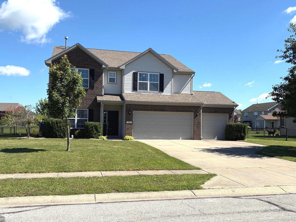 88 Vermilian Drive, Whiteland, IN 46184