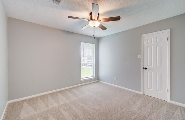 13215 Bunker Hill Drive, Willis, TX 77318