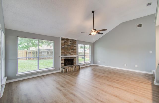 13215 Bunker Hill Drive, Willis, TX 77318