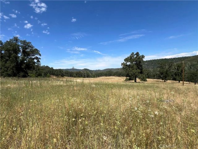 8734 Sulphur Creek Road, Kelseyville, CA 95451