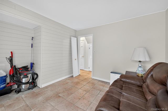 126 Mountaindale Road, Yonkers, NY 10710