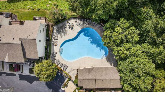 1384 Liberty Parkway NW, Atlanta, GA 30318