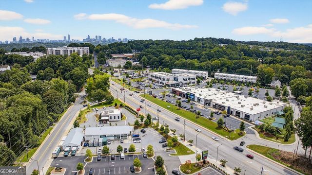 1384 Liberty Parkway NW, Atlanta, GA 30318