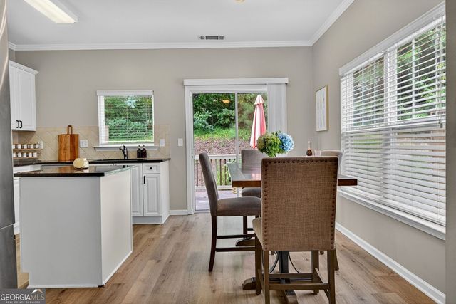 1384 Liberty Parkway NW, Atlanta, GA 30318