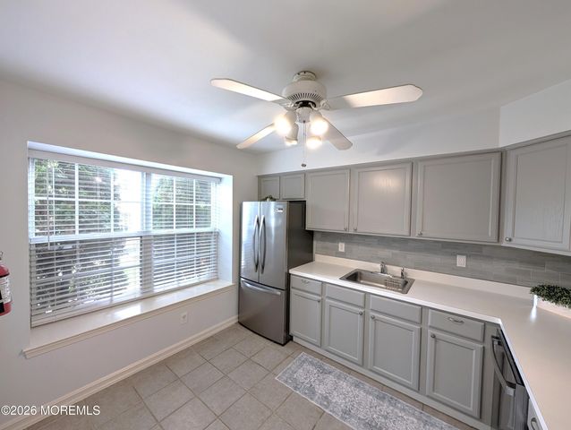 53 Grassmere Court 5, Freehold, NJ 07728