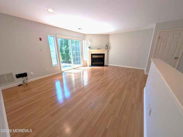 53 Grassmere Court 5, Freehold, NJ 07728