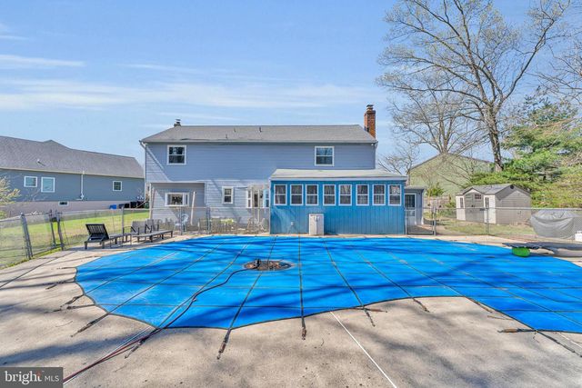 4 BARBARA PL, Somerdale, NJ 08083