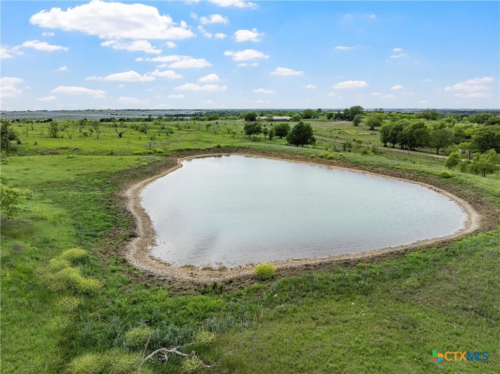 Image 17 of property listing at TBD Cr 462, Lott, TX 76656