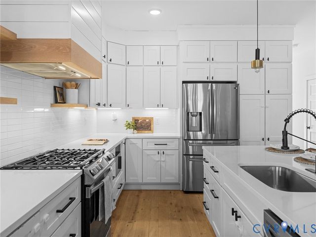 417 N 35th St, Richmond, VA 23223