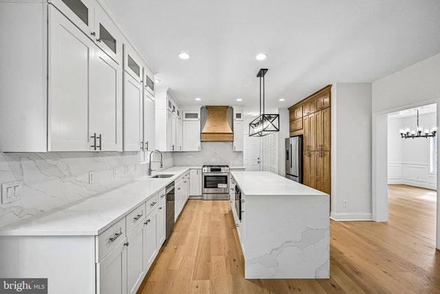 24 MONTANA AVE, Cherry Hill, NJ 08002