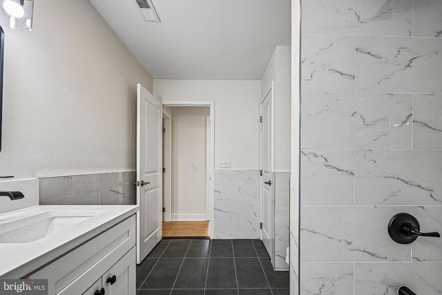 24 MONTANA AVE, Cherry Hill, NJ 08002