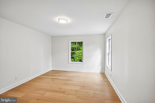 24 MONTANA AVE, Cherry Hill, NJ 08002