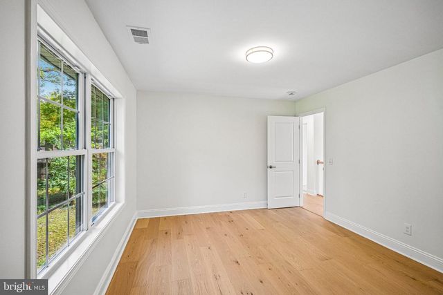 24 MONTANA AVE, Cherry Hill, NJ 08002