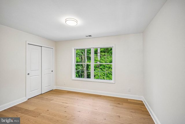 24 MONTANA AVE, Cherry Hill, NJ 08002