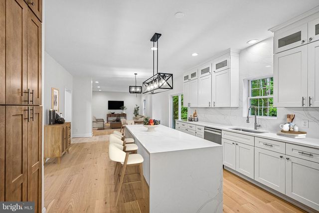 24 MONTANA AVE, Cherry Hill, NJ 08002