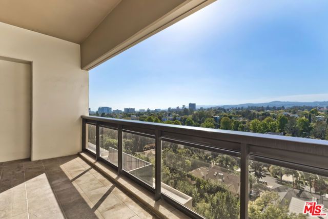 10445 Wilshire Boulevard 905, Los Angeles, CA 90024