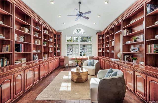 2471 Calle San Clemente, Encinitas, CA 92024