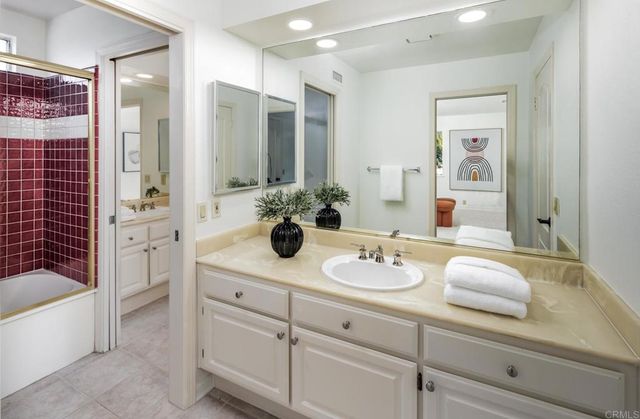 2471 Calle San Clemente, Encinitas, CA 92024