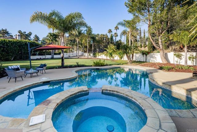 2471 Calle San Clemente, Encinitas, CA 92024