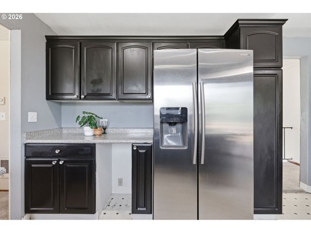 1215 Ne 195TH Ave, Portland, OR 97230