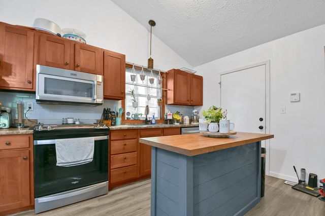 499 Glenmonte Drive, Howard, OH 43028