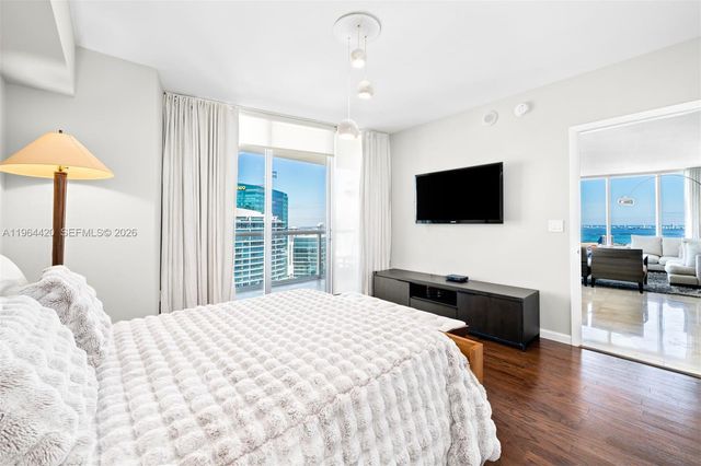 465 Brickell Ave 5302, Miami, FL 33131