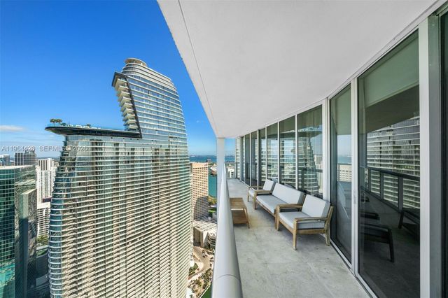 465 Brickell Ave 5302, Miami, FL 33131