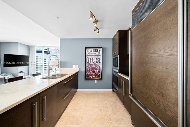 465 Brickell Ave 5302, Miami, FL 33131