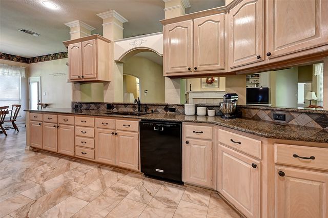 6608 Barclay Lane, Garland, TX 75044