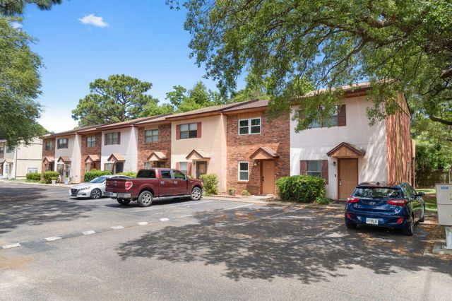 696 Tyner Street 2, Fort Walton Beach, FL 32547