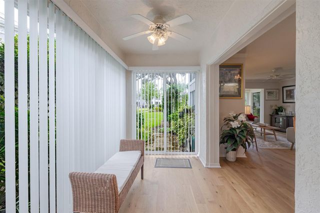 5609 SHEFFIELD GREENE CIRCLE 47, Sarasota, FL 34235