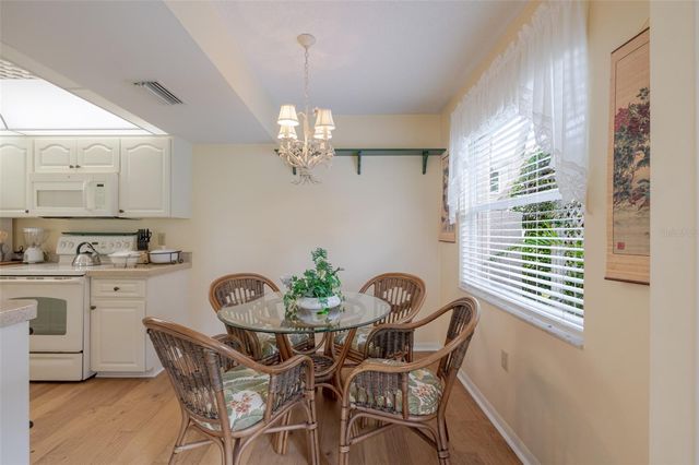 5609 SHEFFIELD GREENE CIRCLE 47, Sarasota, FL 34235