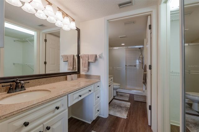 5609 SHEFFIELD GREENE CIRCLE 47, Sarasota, FL 34235