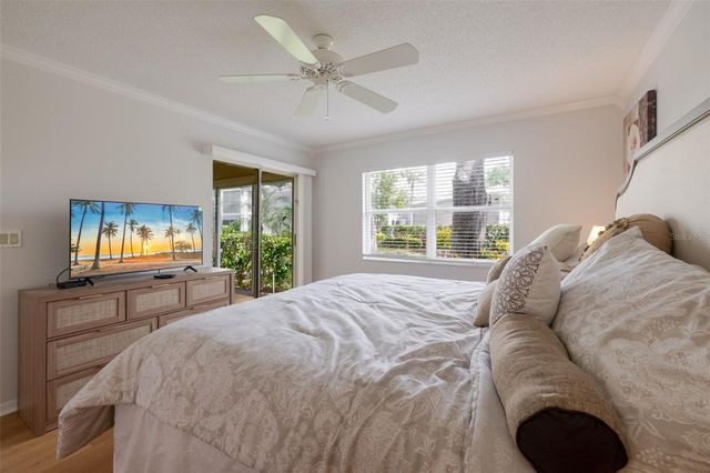 5609 SHEFFIELD GREENE CIRCLE 47, Sarasota, FL 34235