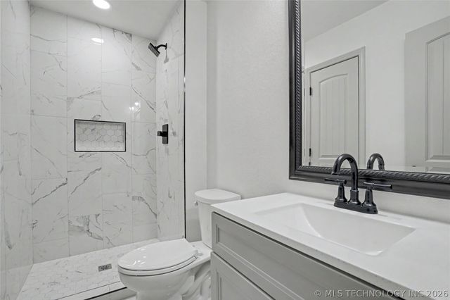 1525 E Valley View Road, Sapulpa, OK 74066