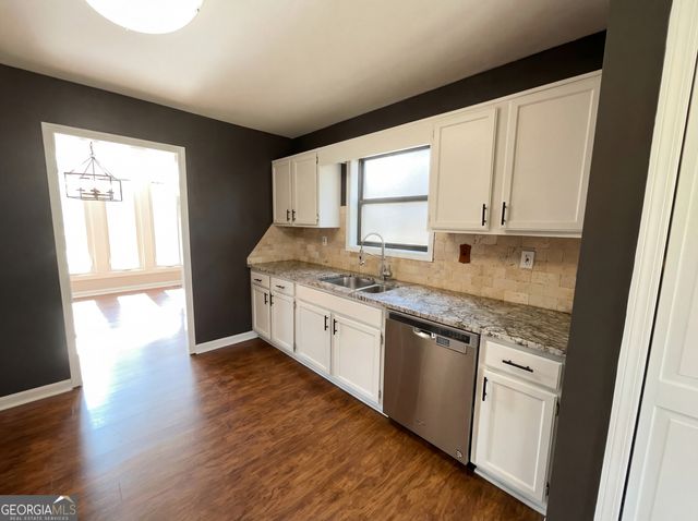 2907 Emerald Lane, Acworth, GA 30102