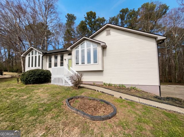 2907 Emerald Lane, Acworth, GA 30102