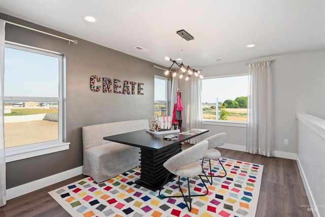 5859 W Sprig Dr, Meridian, ID 83646