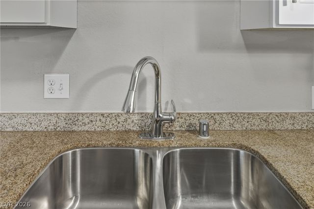 1301 East Ogden Avenue E, Las Vegas, NV 89101