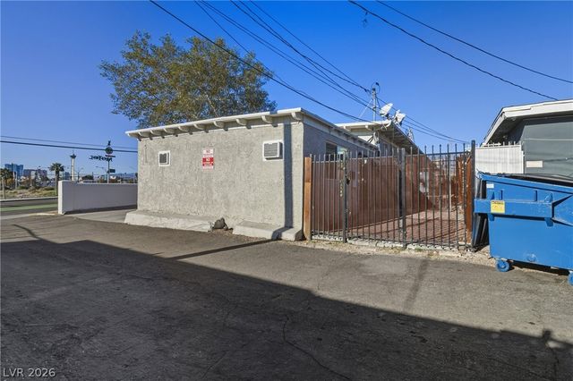1301 East Ogden Avenue E, Las Vegas, NV 89101
