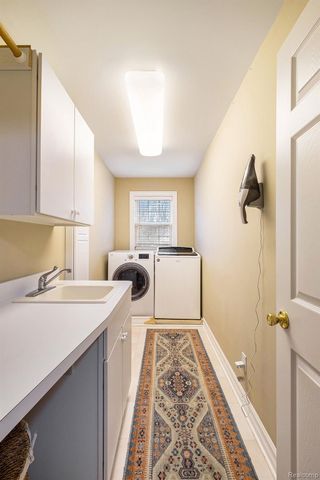 6382 Acorn Way, Fenton Charter Township, MI 48451