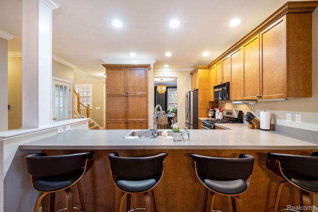 6382 Acorn Way, Fenton Charter Township, MI 48451