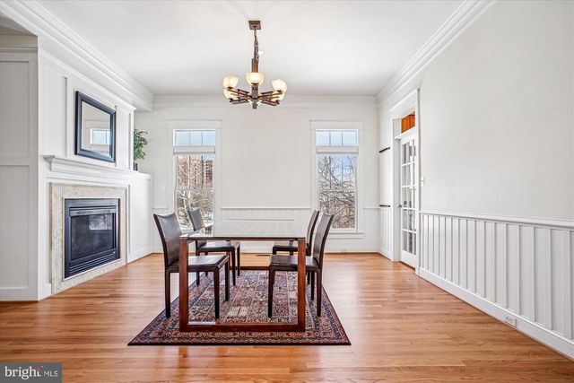 2500 12TH ST N, Arlington, VA 22201